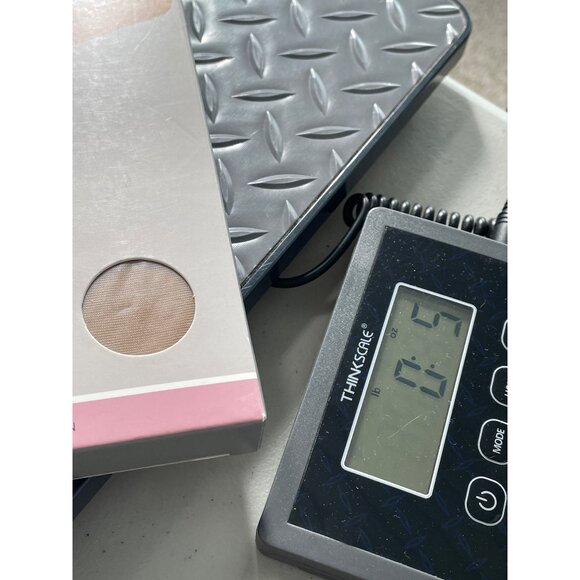 Silk Impressions Light Support Sheer XXXL Rich Tan 2 Pair 20 Denier Nylon NEW - Picture 6 of 6